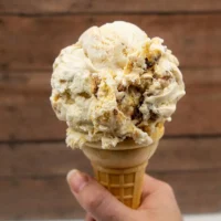 pralinescream-2_800x859